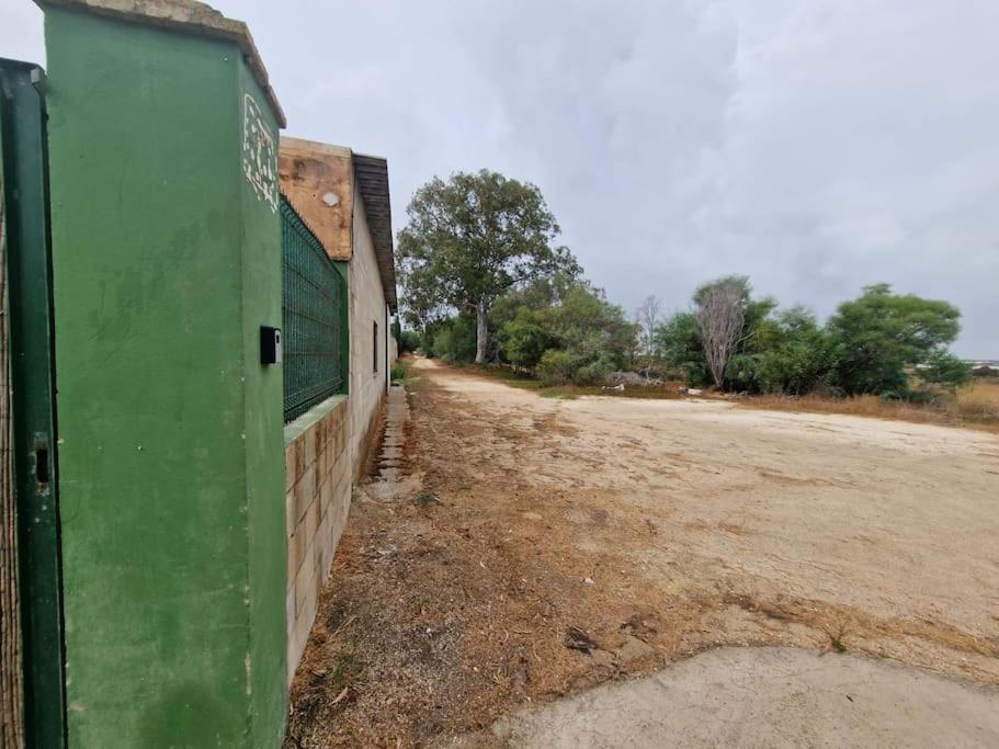 Chalet A 2 Kilometros De La Playa Chiclana de la Frontera Luaran gambar